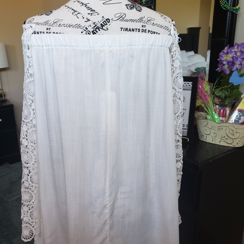 Off Shoulder Top - Picture 4 of 9